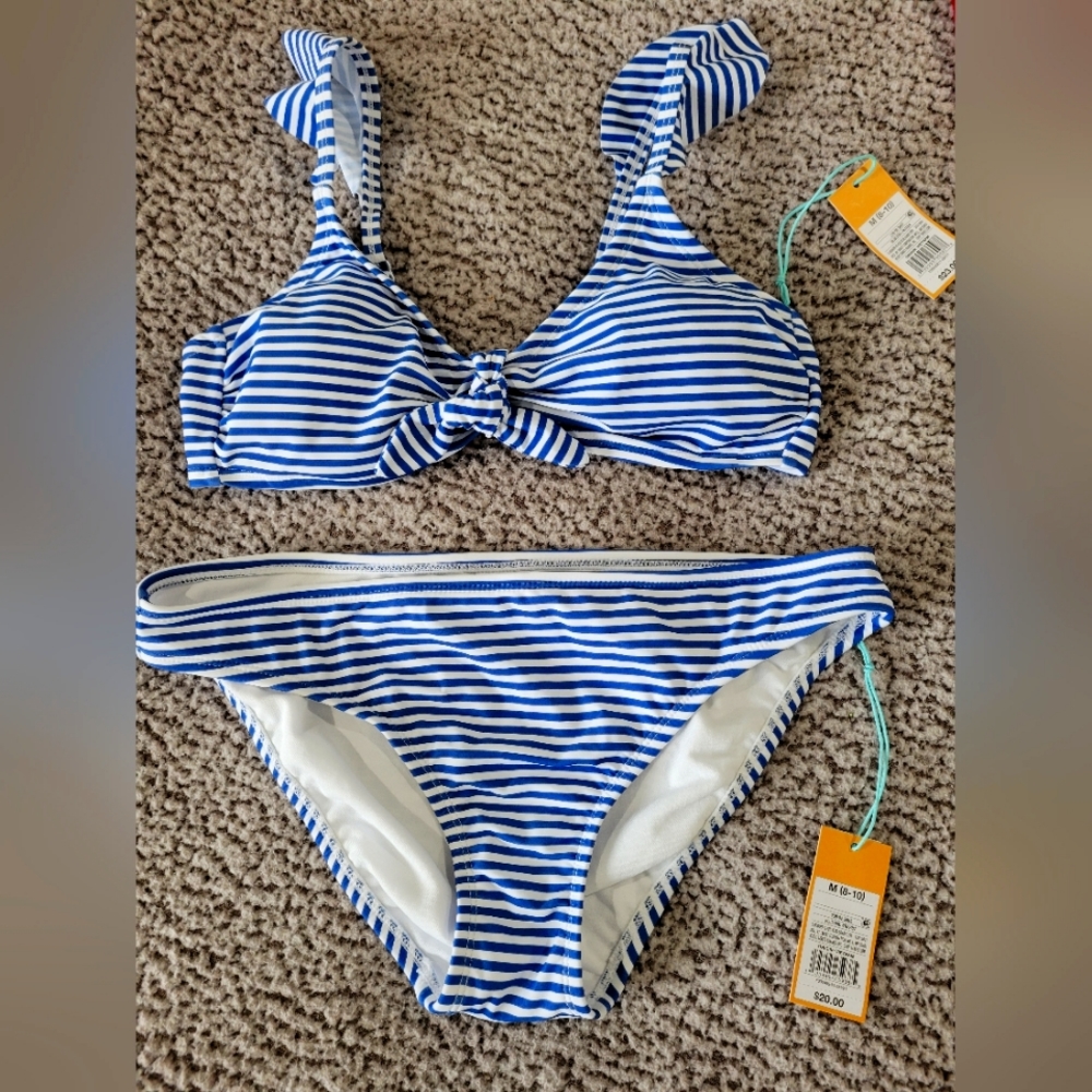 BNWT bikini size M (8-10)
